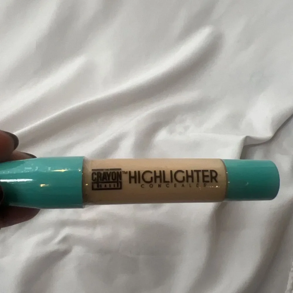 The Crayon‎ Case Highlighter Concealer 30 Makeup